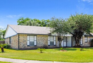 3819 Old Post Rd in Houston, TX - Building Photo - Building Photo