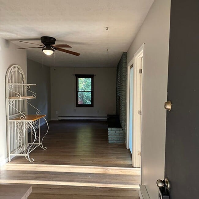 319 N Elm St in Oxford, OH - Building Photo - Building Photo