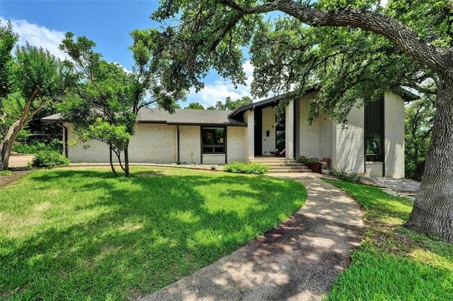 property at 8701 S Path