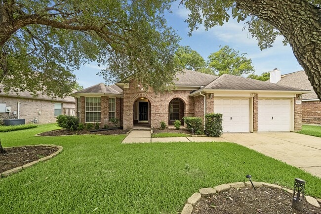 property at 1314 Deerbrook Dr