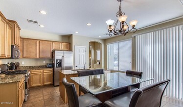 14582 W Port Royale Ln in Surprise, AZ - Building Photo - Building Photo