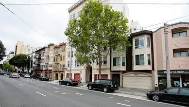 2845 Van Ness Ave in San Francisco, CA - Building Photo - Building Photo