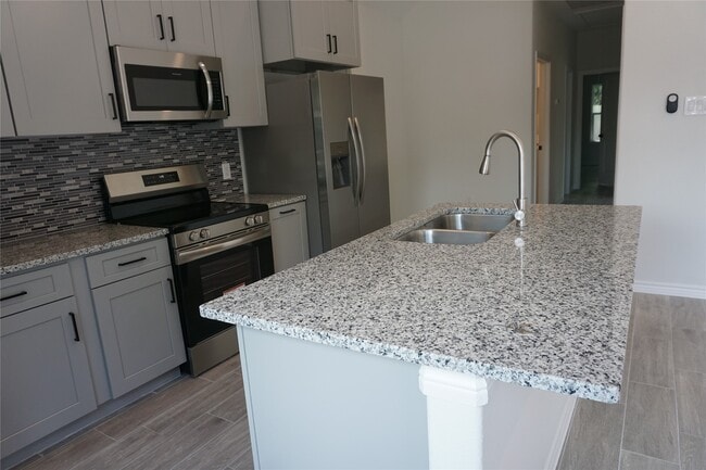 property at 10088 Calendar St