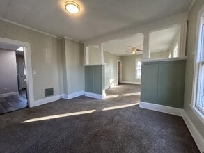 200 N Almond St in Carbondale, IL - Building Photo - Building Photo