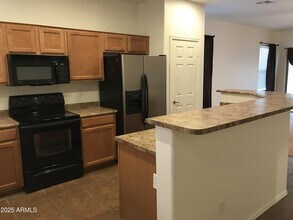 3886 S Marigold Way in Gilbert, AZ - Building Photo - Building Photo