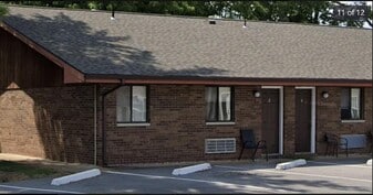 116 W Zupan St in Maryville, IL - Building Photo