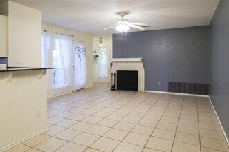 8705 Clearbrook Trail in Austin, TX - Building Photo - Building Photo