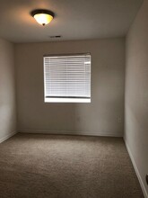 506 N Mississippi Dr in Moses Lake, WA - Foto de edificio - Building Photo