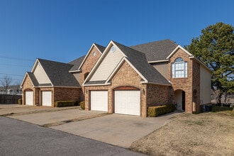 Stonebriar Court in Van Buren, AR - Building Photo - Building Photo