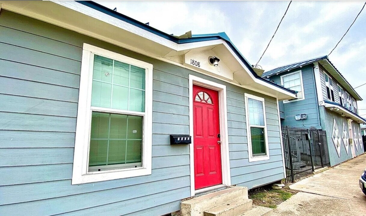 1802-1808-1808 Morgan Ave in Corpus Christi, TX - Foto de edificio