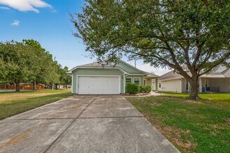 9418 Belleclaire Ln in Houston, TX - Building Photo - Building Photo