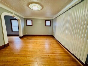 7717 Fielding St in Detroit, MI - Foto de edificio - Building Photo