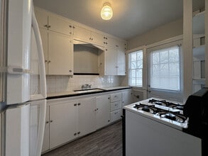 1914 S Donnybrook Ave in Tyler, TX - Building Photo - Building Photo