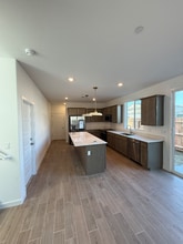 12621 Caminos St in Bakersfield, CA - Building Photo - Building Photo