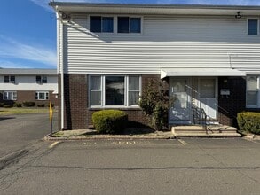 466 Middletown Ave in New Haven, CT - Building Photo - Building Photo