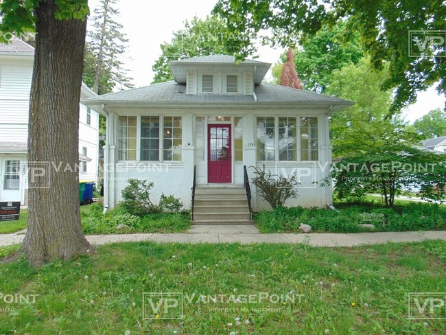 property at 129 Oak St
