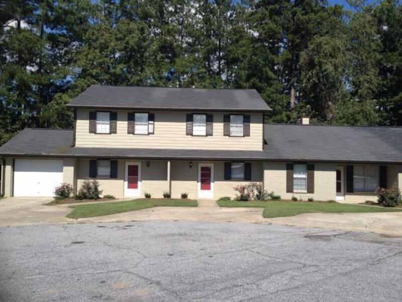 2630 Teakwood Ln in Riverdale, GA - Building Photo