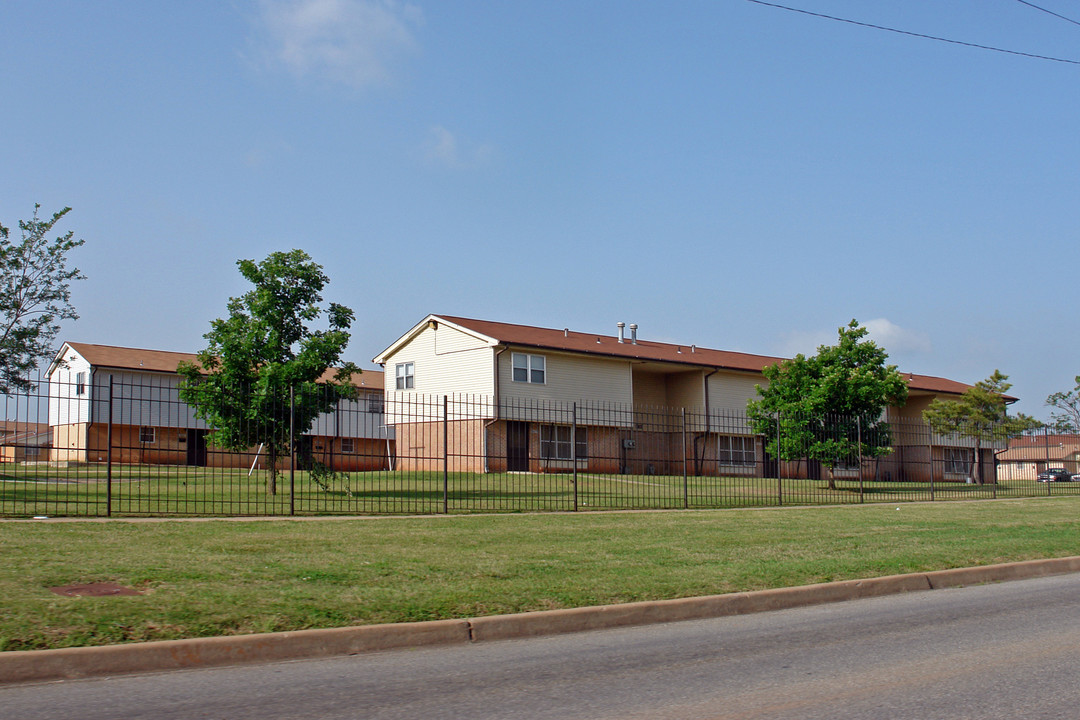 Sooner Haven in Oklahoma City, OK - Foto de edificio