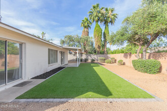 14235 N 50th St in Scottsdale, AZ - Building Photo - Building Photo