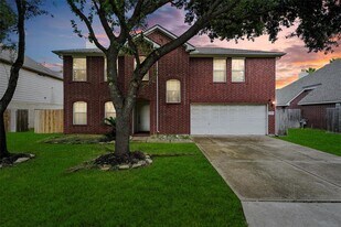 17142 Kiowa River Ln in Houston, TX - Building Photo