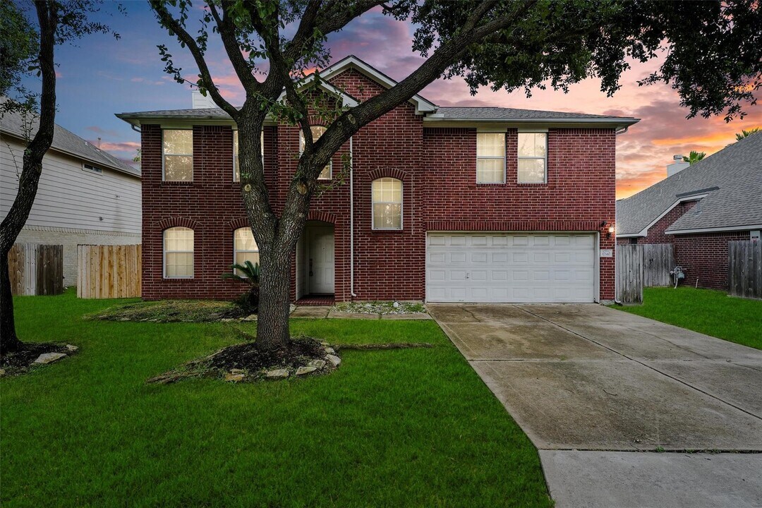 17142 Kiowa River Ln in Houston, TX - Building Photo