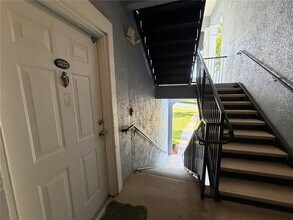 3735 Conroy Rd in Orlando, FL - Building Photo - Building Photo