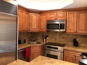 251 Oleander Ave-Unit -1 in Palm Beach, FL - Building Photo - Building Photo