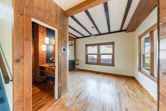 315 SE Davis St in McMinnville, OR - Building Photo - Building Photo