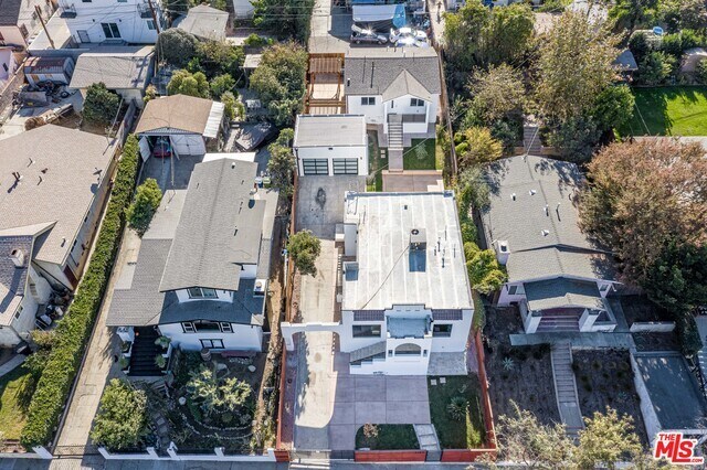 4724 W 18th St in Los Angeles, CA - Building Photo