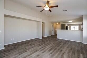 2201 S 84th Ave in Tolleson, AZ - Building Photo - Building Photo