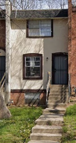 property at 2816 E 10th St