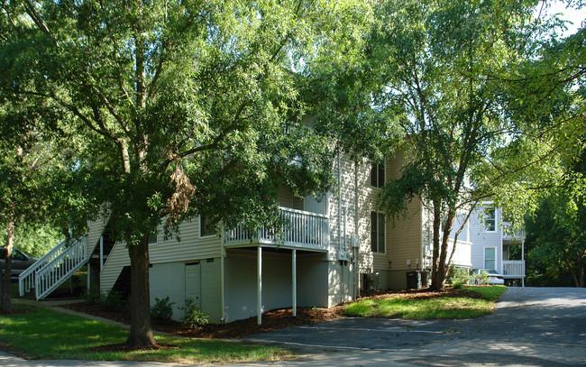 Quail Ridge in Raleigh, NC - Building Photo - Building Photo