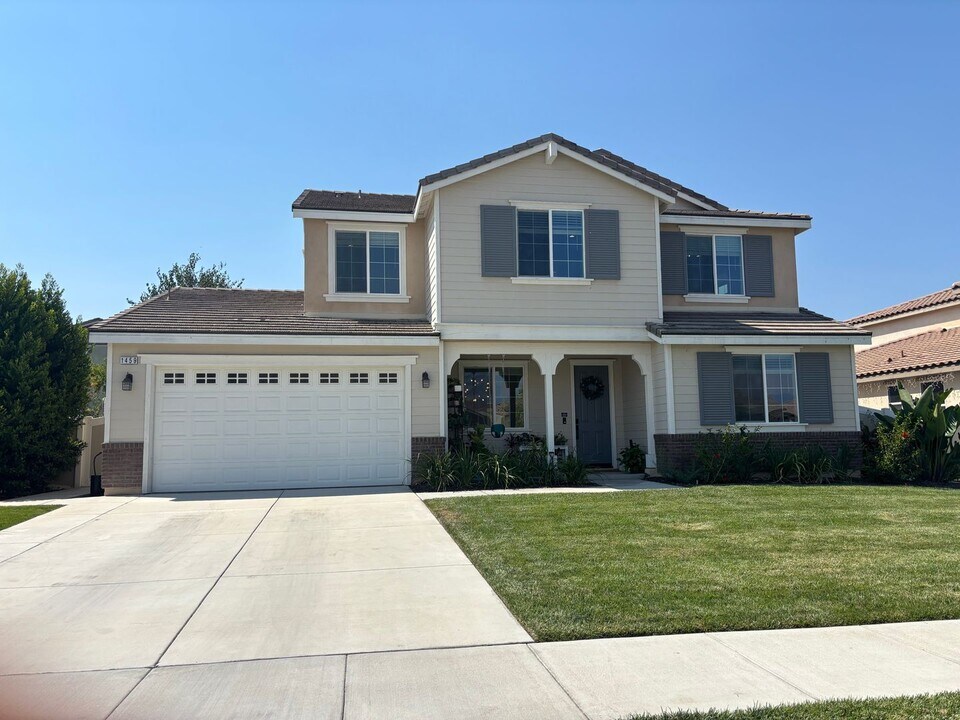 1459 Shane Ct in Redlands, CA - Building Photo
