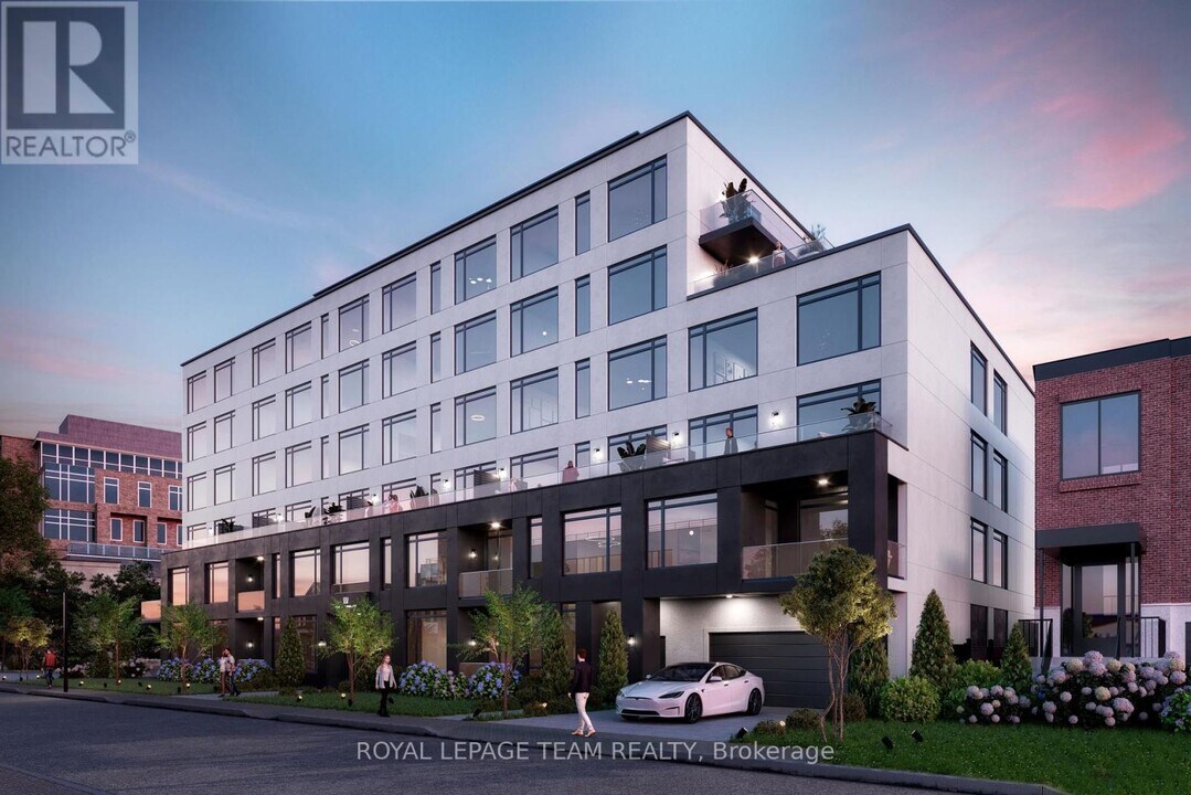 398 Roosevelt Ave in Ottawa, ON - Building Photo