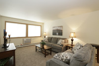 Central Park Apartments in Racine, WI - Building Photo - Interior Photo