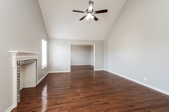 3105 Roundwood Forest Ln in Nashville, TN - Building Photo - Building Photo