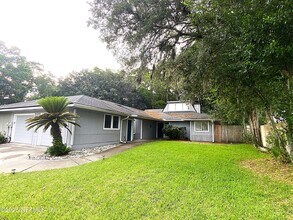 2024 Bent Pne Ct in Jacksonville, FL - Building Photo - Building Photo
