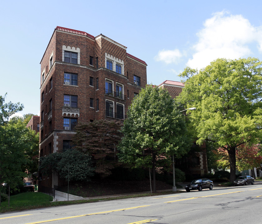 The Ponce De Leon Cooperative in Washington, DC - Building Photo