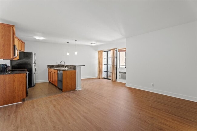 property at 10982 Roebling Ave