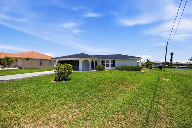 property at 1933 Fairview Dr