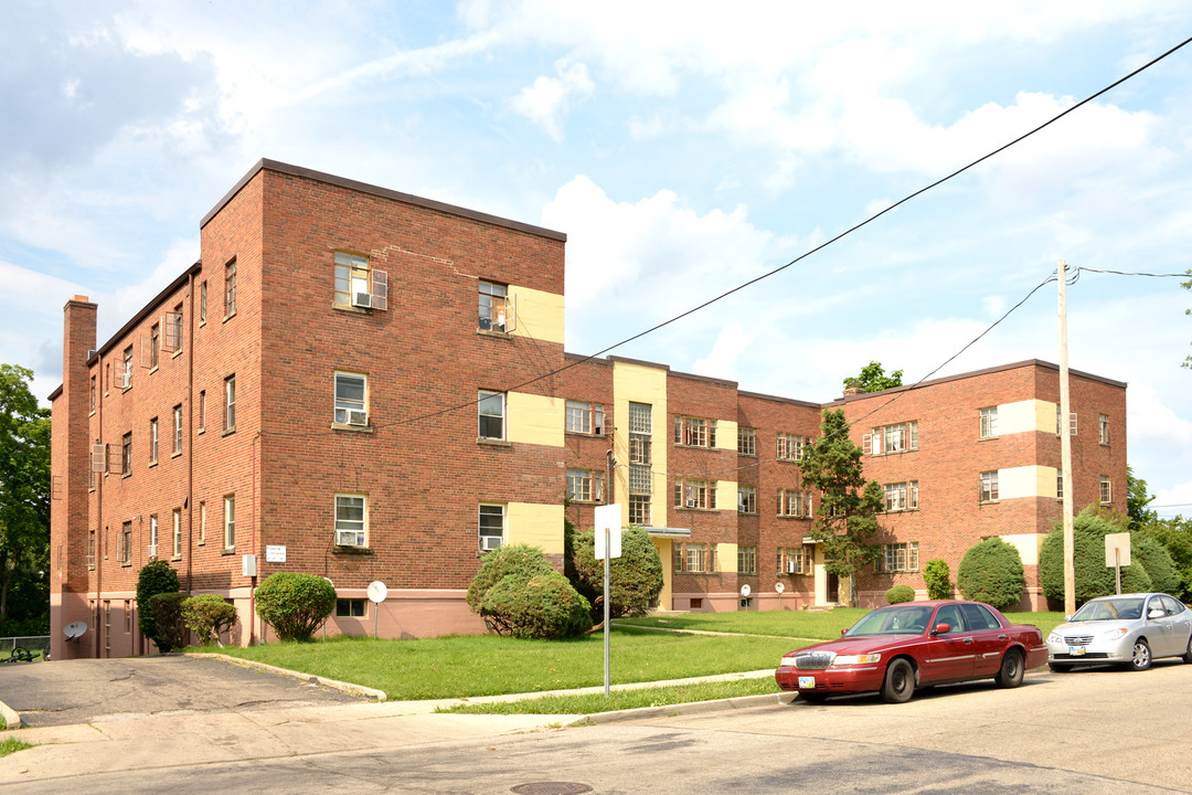 Glenwood Apartments in Cincinnati, OH - Building Photo