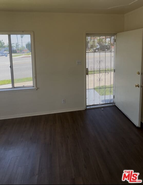 4475 W 60th St in Los Angeles, CA - Building Photo - Building Photo