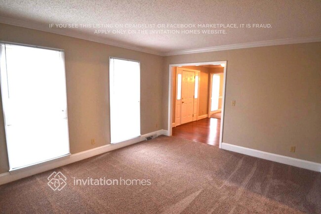 11100 Brandonwood Ln in Matthews, NC - Building Photo - Building Photo