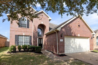 1946 Hawthorne Brook Ln in Fresno, TX - Building Photo - Building Photo