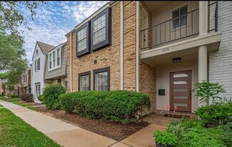 1375 Country Pl Dr in Houston, TX - Building Photo