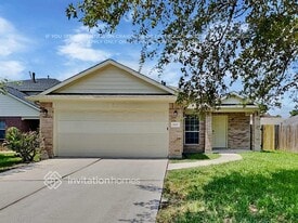 2615 Shearwater Bend Dr in Humble, TX - Building Photo