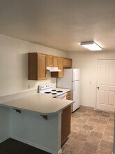547 W Idaho Ave in Meridian, ID - Building Photo - Building Photo