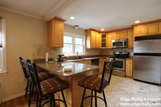 20 Cummings Rd, Unit 2 in Boston, MA - Foto de edificio - Building Photo