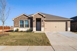 3933 Limestone Blf Dr in Celina, TX - Building Photo