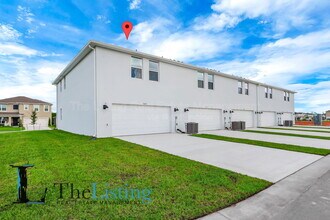 5650 Anders Wy in St. Cloud, FL - Building Photo - Building Photo